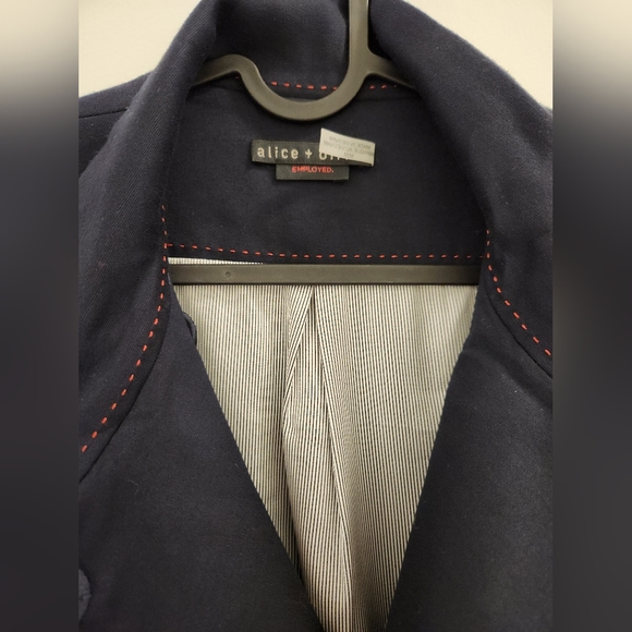 NWOT Alice + Olivia navy blue blazer with bow - Picture 2 of 7
